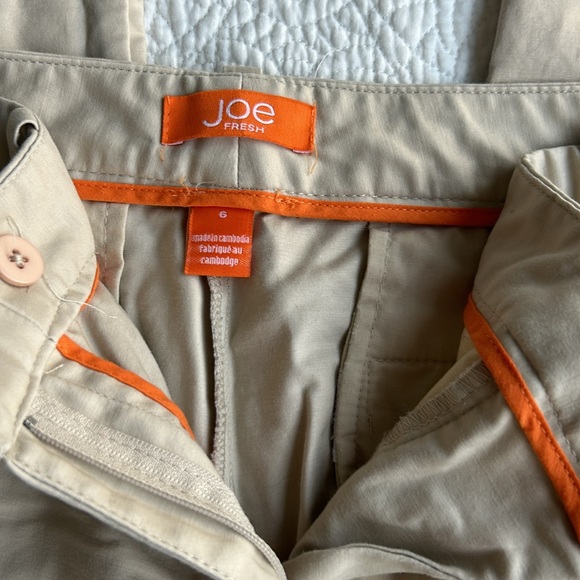 Joe Fresh chino panda size 6 - Picture 2 of 8